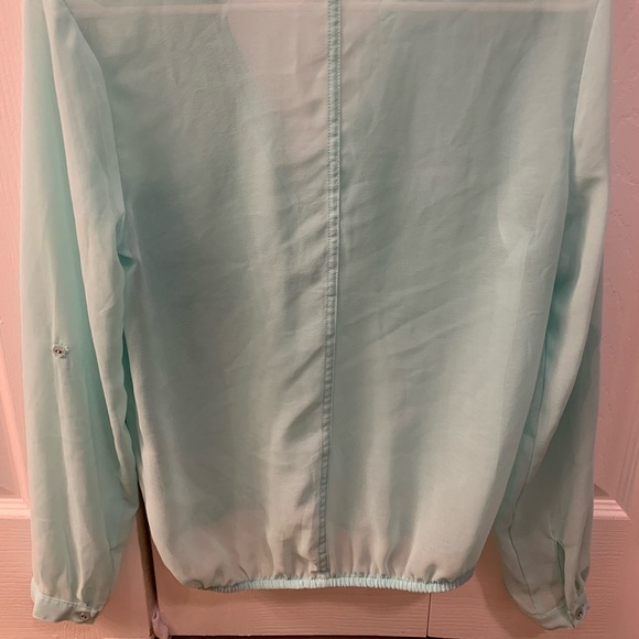 Garage Size Small Sea Foam Green Sheer Chiffon Blouse - Picture 2 of 7